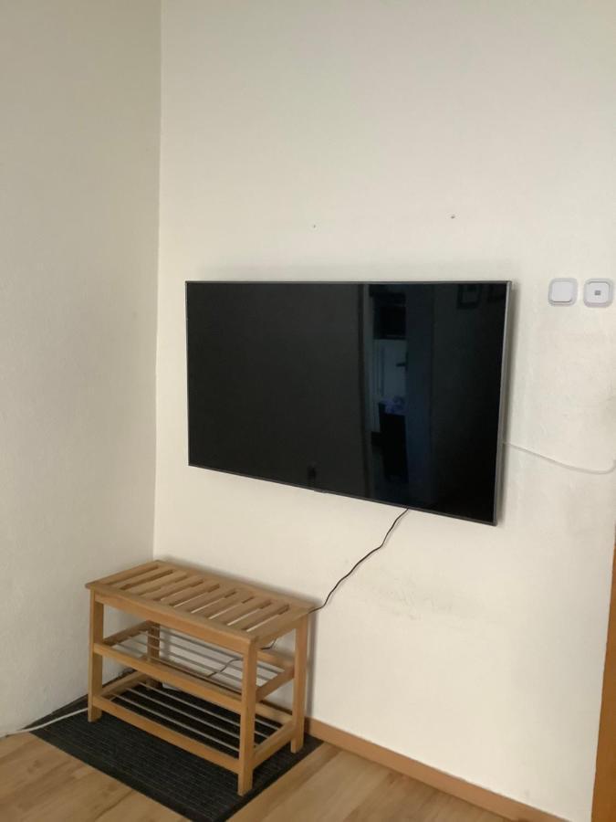 Apartment Gross 4 Zimmer 8 Einzelbetten Stellplatz Wifi Essen Luaran gambar