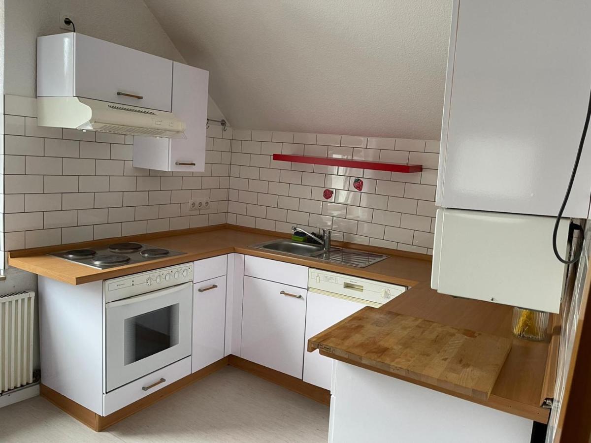 Apartment Gross 4 Zimmer 8 Einzelbetten Stellplatz Wifi Essen Luaran gambar
